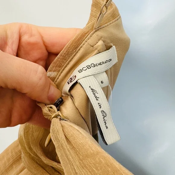 BCBGeneration Cocktail Dress Size‎ 6 NWT - Picture 3 of 9